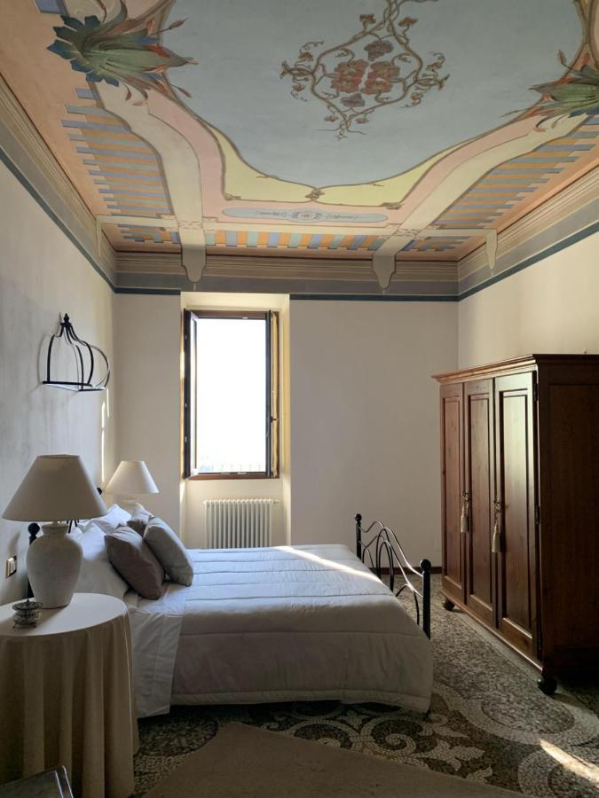 CrevoladossolaSogni Nel Castello公寓 外观 照片